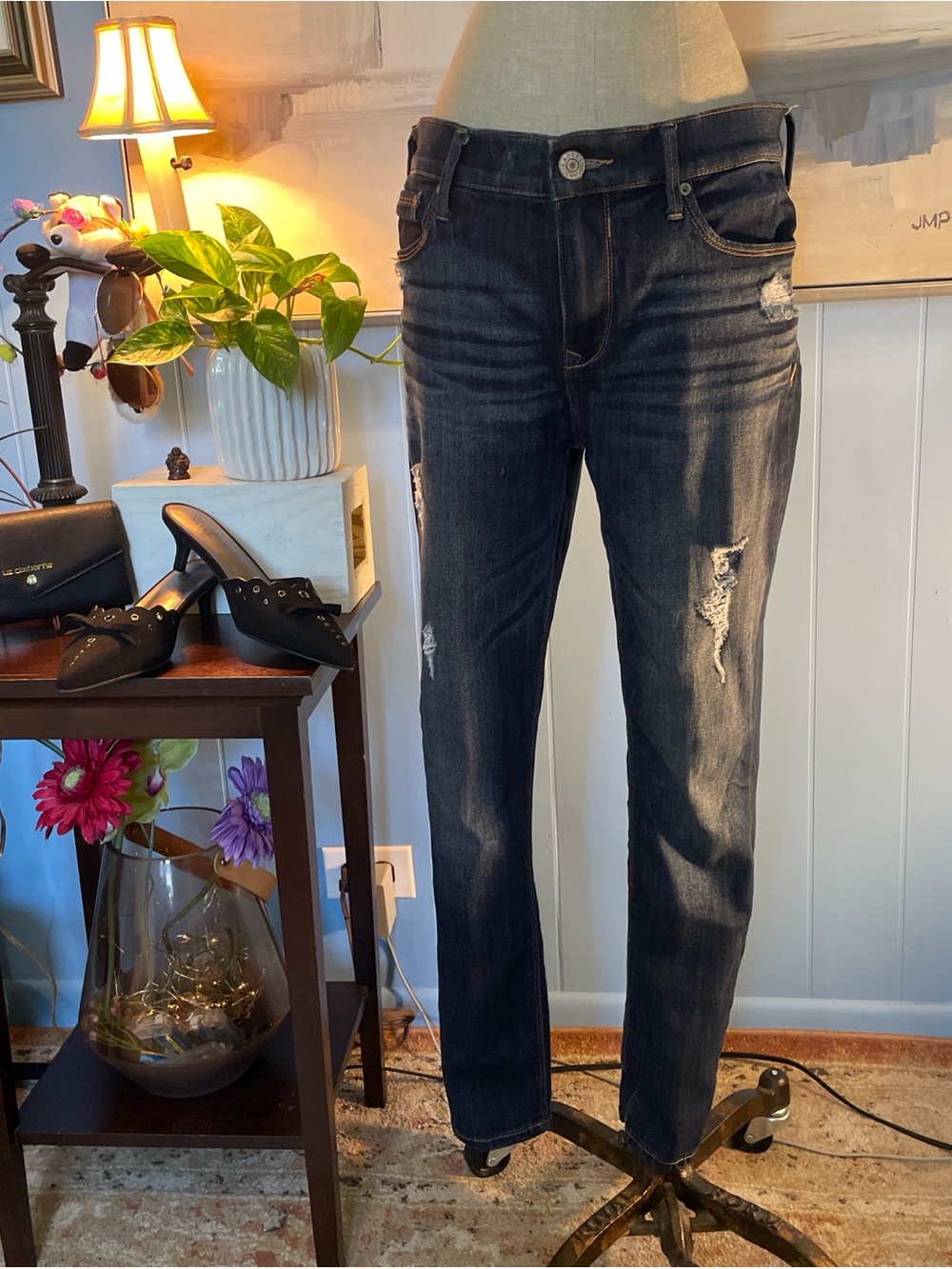 Express Women's Dark Wash Distressed Jeggings
